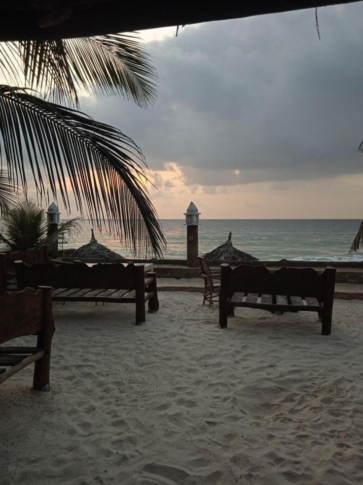 Tiwi Beach Resort & Spa مومباسا المظهر الخارجي الصورة